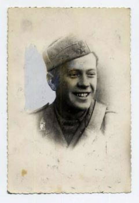 ANPIRomaPosti's tweet photo. #RinoTosi, veterano del fronte occidentale, dopo l'#Armistizio militò nel btg. "Monaldo" della 63ª brg. "Bolero Garibaldi", con funzione di comandante di compagnia.Cadde in combattimento contro i nazifascisti l'#8ottobre 1944 nella valle dell’Olivetta a #Rasiglio. Aveva 22 anni. https://t.co/d9YzqWmczq