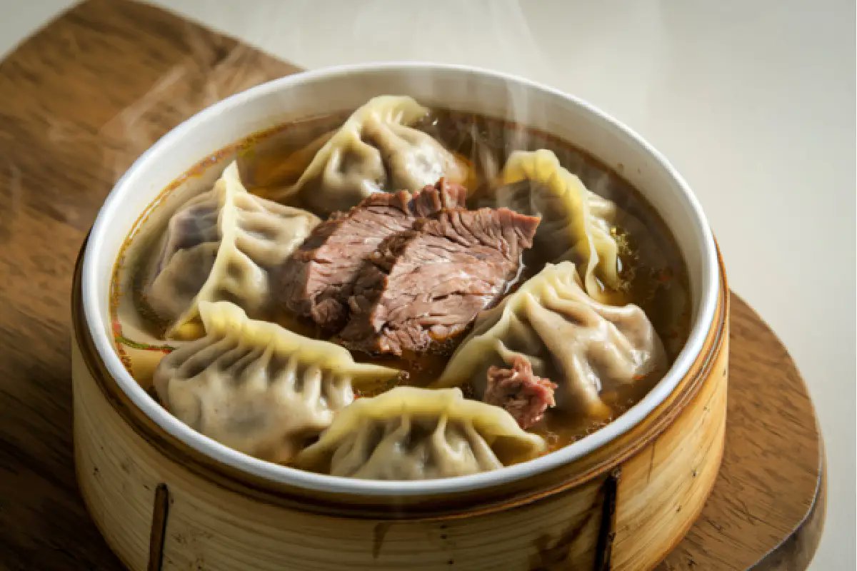 animalgourmet's tweet photo. 👀 Se ven similares, pero no lo son 🥟 ¿Cómo saber si son dumplings, gyozas o momos? 🤔 Descubre sus diferencias en esta guía 👇✨

https://t.co/3XwlIqOyDZ

#Animalgourmet #Dumplings #Gyozas #Relleno https://t.co/0G1zghk2vu