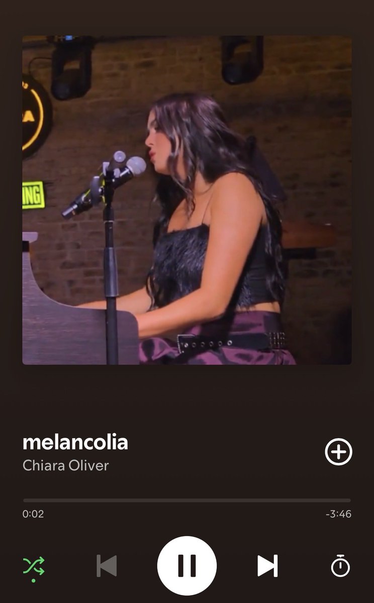 soicris2_'s tweet photo. os comparto por aquí el cover de melancolía de chiara anoche en chile :)

https://t.co/eOyVjxGBDZ https://t.co/5Fw32WkyoT