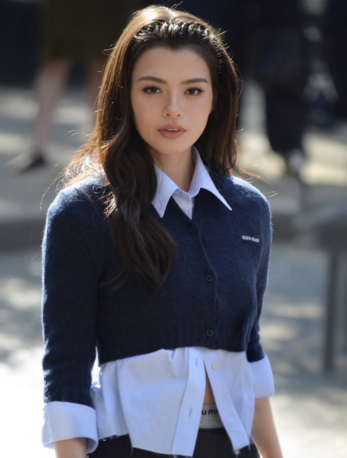 Bubblebbabol's tweet photo. Amazing face of Miu Miu 💙 

@MIUMIUofficial @AngelssBecky

#MiuMiuSS27xBecky
#MiuMiuPFWxBecky
#beckysangels #BeckyArmstrong
#MiuMiuSS27 #MiuMiu #PFW https://t.co/K5XBzNOXvz