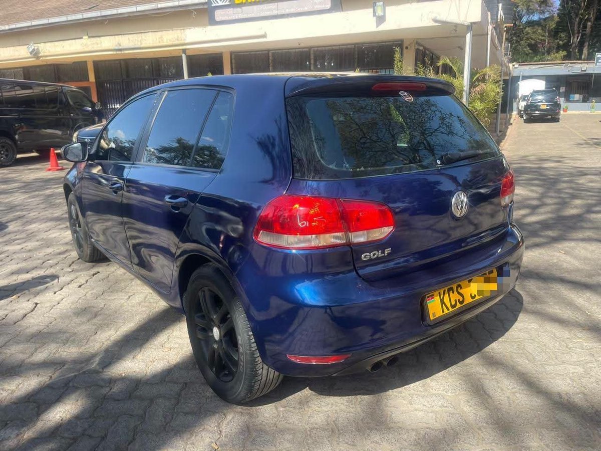 DerrickUdu55582's tweet photo. Distress sale alert 🚨 🚨 

Volkswagen golf 
Automatic 
1400cc
550,000ksh
0799561061

Rt widely! https://t.co/iEp1sRdbgf