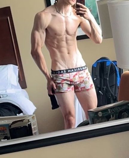 Jaxthatpax's tweet photo. New account… Here to spread the love on other platforms;) https://t.co/YNSD5ISVnW