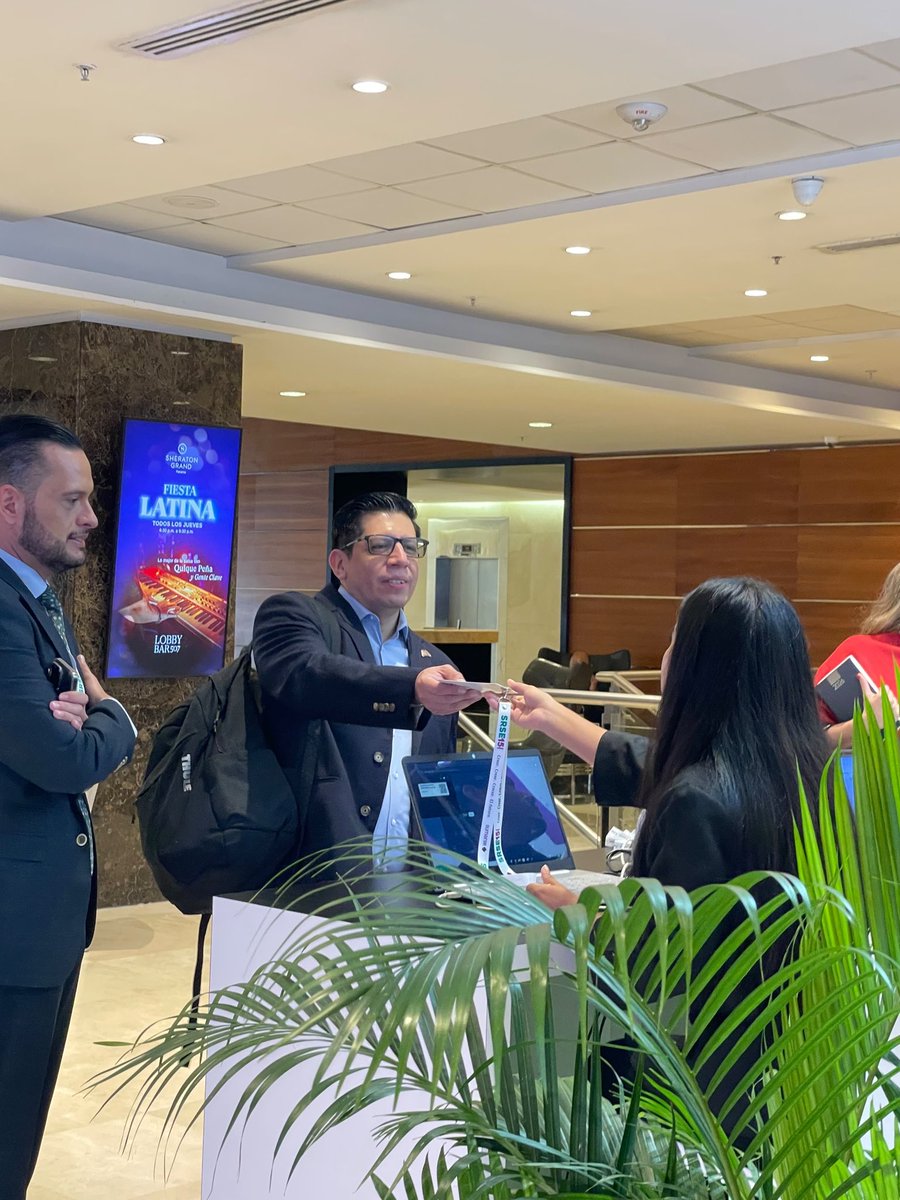Sumarse's tweet photo. Trazar la ruta del futuro exige alianzas desde el primer minuto. 🛣️⚡

El espacio de registro y networking Empower el Día 2 de la #SemanaRSE2026, reuniendo a líderes y organizaciones para impulsar la sostenibilidad bajo el eje

Espacio auspiciado por el Canal de Panamá. https://t.co/HnOPFxuXnw