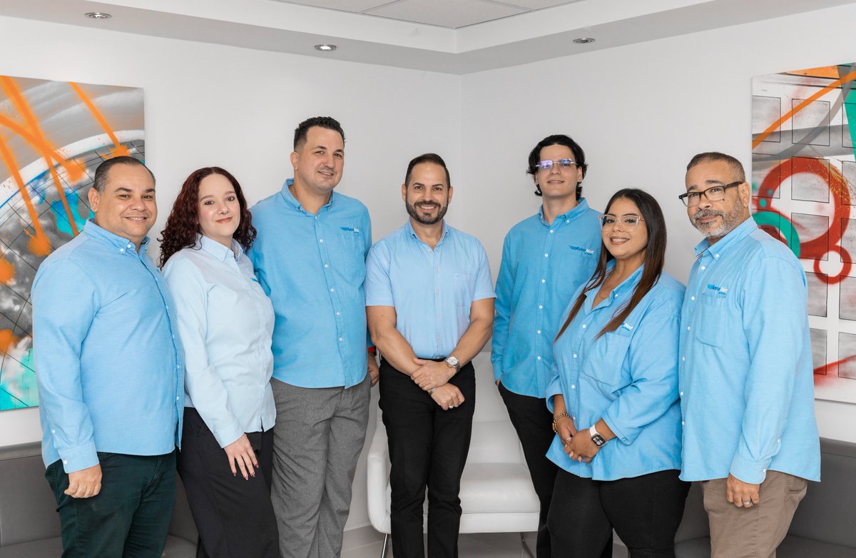 AeroNetPR's tweet photo. Ustedes conectan más que internet.
Conectan personas.
¡Feliz Semana del Servicio al Cliente! #GoFaster 🚀 https://t.co/Zps56QWC00