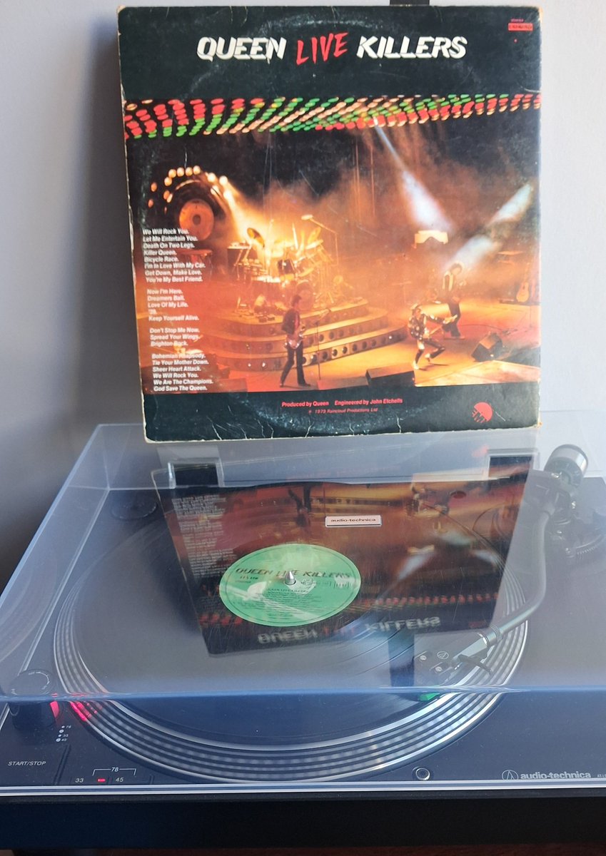 DavidGTato's tweet photo. #Vinileando 

@QueenWillRock LIVE KILLERS
(Primera edición española, Gatefold con inserts, EMI-Odeon 1979)
#Queen #LiveKillers https://t.co/C0VUlKILvc