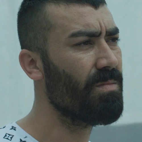MutsuzAnti's tweet photo. “ ya nereden bilebilirdi konuştugu kişinin böyle birisi oldugunu ergenlik hatası işte ”

bahsettigi kişiler ✍️👇 https://t.co/Pt6qmOfwbS