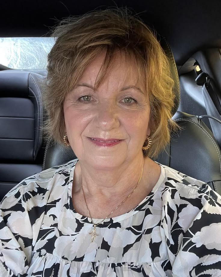 rafaeljuarezb's tweet photo. Would you date an older woman? https://t.co/d3uTZyfbxe