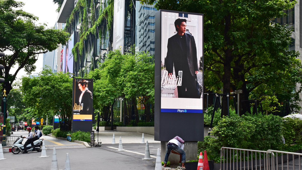 PinaColada_BKPP's tweet photo. 【予时成颂·EM 15 Screens】

A few snapshots of the displays now live🙌

Period: 06 - 08 October, 2026

Love from China 🇨🇳

#Bbillkin #BillkinEntertainment 
#ProjectForBillkin27th
#BILLKIN27thEdition https://t.co/KOoeHCIRjg