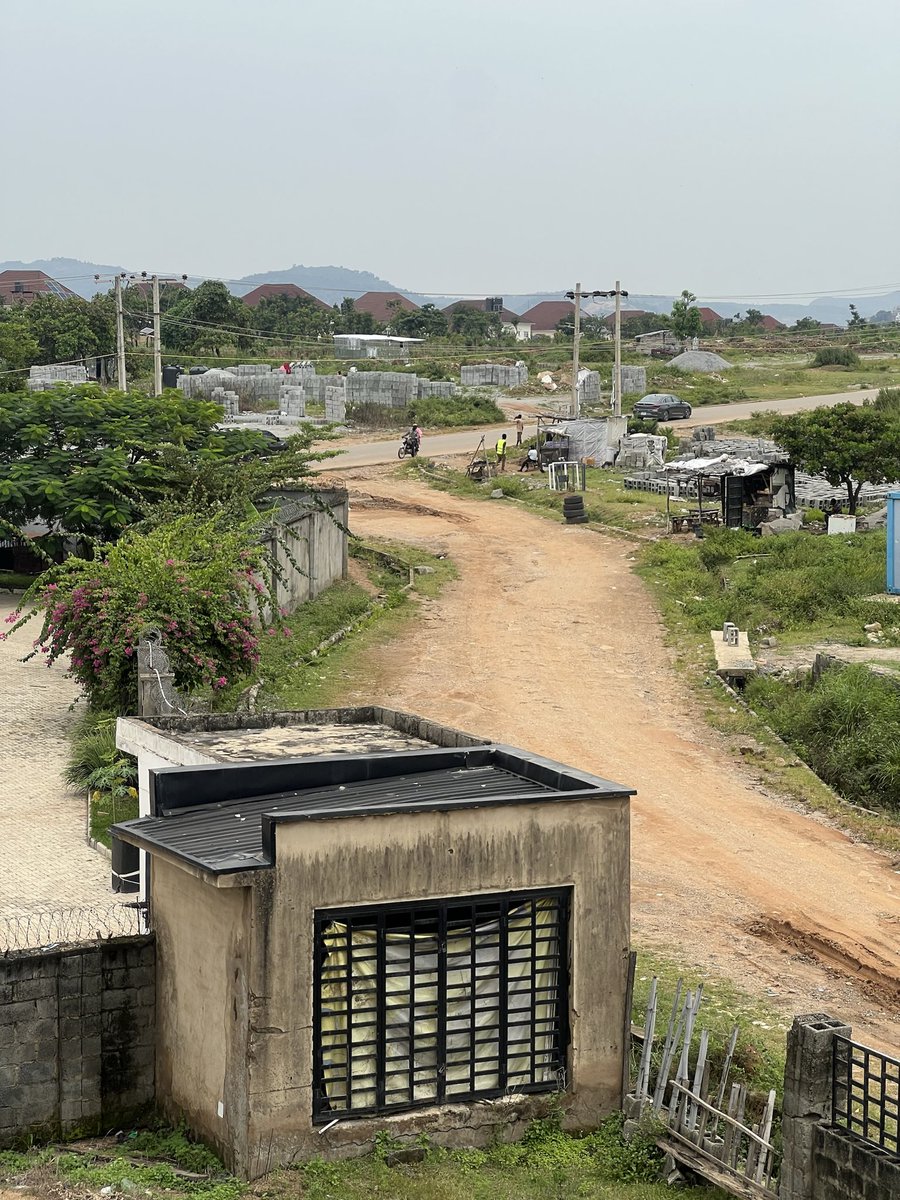 theeasylivingng's tweet photo. 🏨 HOTEL JV OPPORTUNITY

📍 Dape, Life Camp, Abuja 🇳🇬
📐 2,000m² | C of O/R of O
🏗️ ~65% Complete

32 Rooms &amp; Suites + 3-Bed Penthouse, Restaurant, Conference Room, Pool, Rooftop Lounge, Gym &amp; more.

🤝 Investors/JV Partners wanted.

📞 09045754137

#HotelJV #LifeCamp https://t.co/5WGhZiOLUs