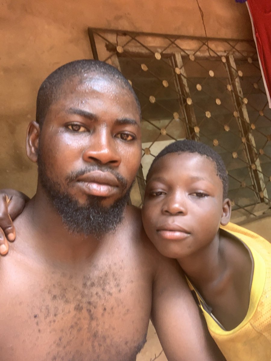 a_movingman3's tweet photo. His name Chibueze 
he is 12 years old 
he is deaf and dump 
i want to create an account for him 
will you follow and support him? https://t.co/lg1nj16HP7