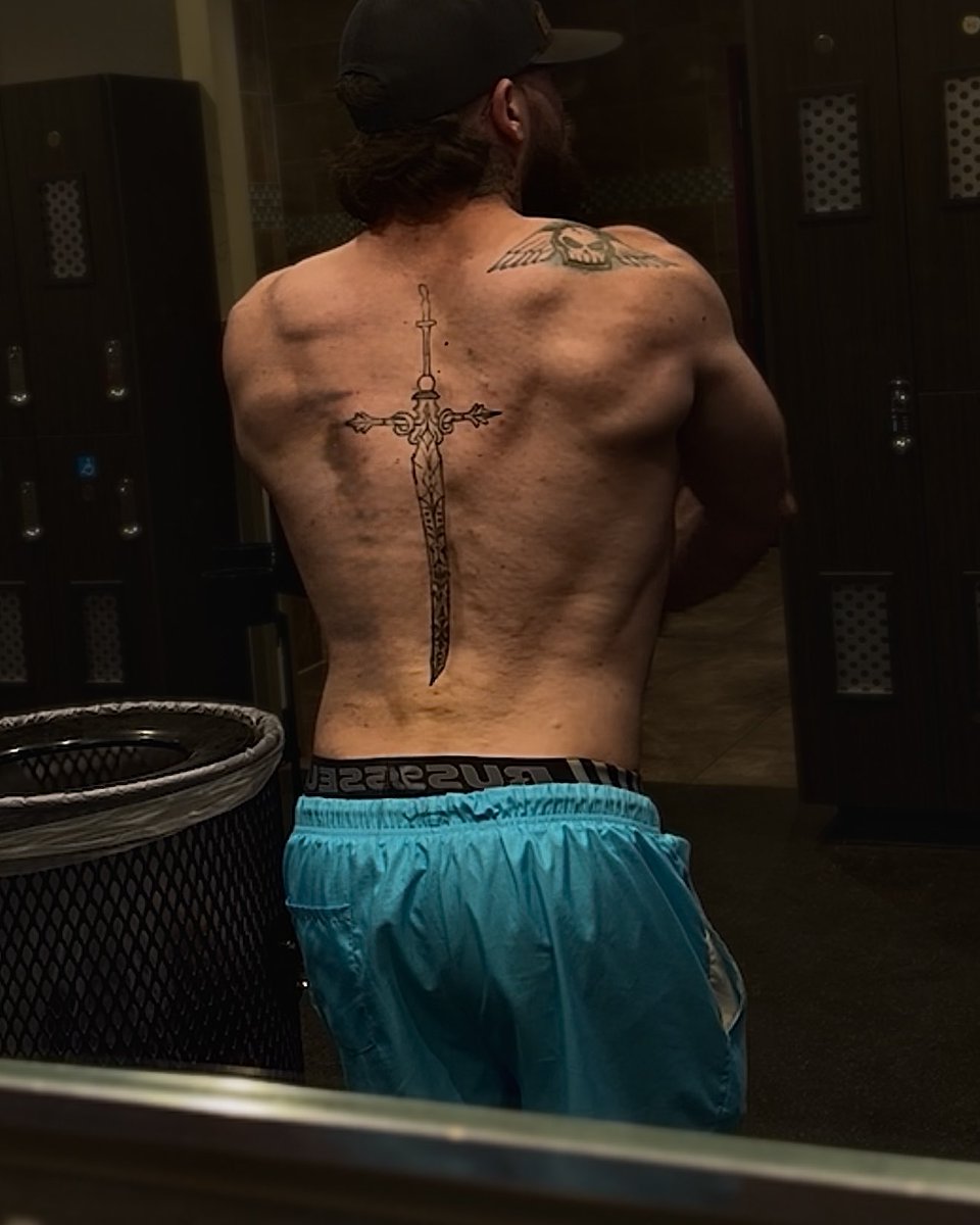 COlfAXX96's tweet photo. What’s missing back here!? #ABQ #abqmeets #abqfreaks
#Dilf #freak #505freaks #NSFW
#Albuquerque #NewMexico https://t.co/kuicJXXzMf