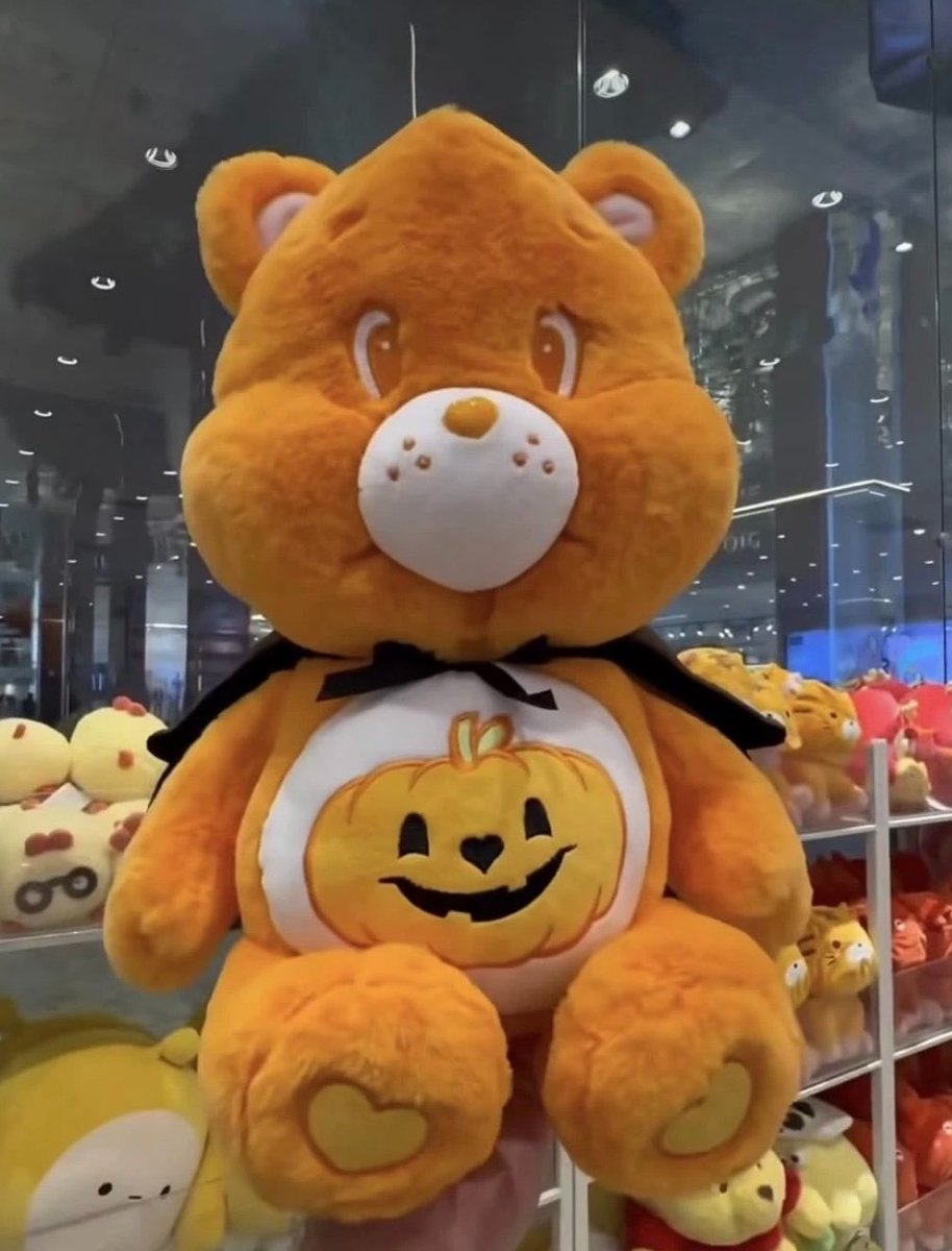 ewkewpid's tweet photo. i love you nonbinary trick-or-sweet care bear https://t.co/FkPVqQ2wjG