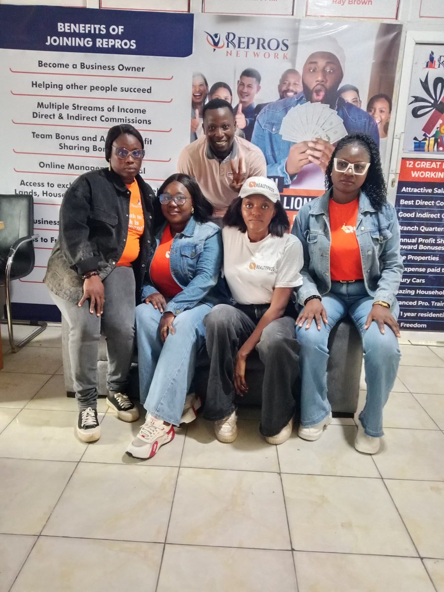 RealtyprosL's tweet photo. Happy customer service week day 3 REP!
#customerserviceweek #2026customerserviceweek #appreciation #realtypros https://t.co/Y9Vp5wYd6P