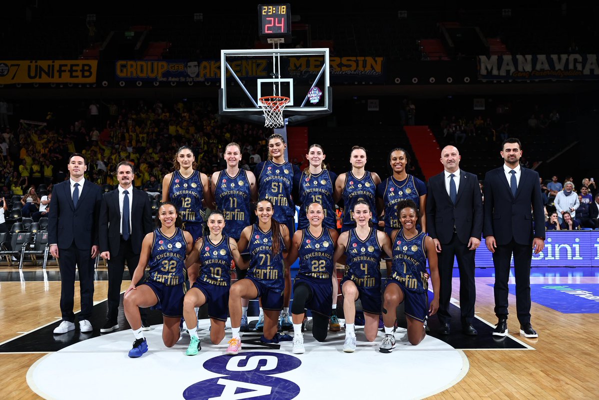 fbkadinbasket's tweet photo. Biz Hazırız!

Haydi, #PotanınKraliçeleri! 💛💙 https://t.co/O2cHbc8vBT