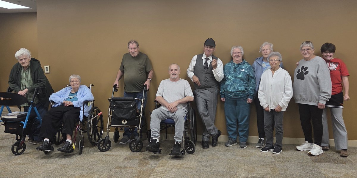 AzriaHealth's tweet photo. #AzriaHealthLongview had the opportunity to journey into the world of Sherlock Holmes at the Missouri Valley Public Library!
#AzriaHealth #MissouriValleyPublicLibrary #SherlockHolmes #Journey #Trip https://t.co/luc3BcZIcJ