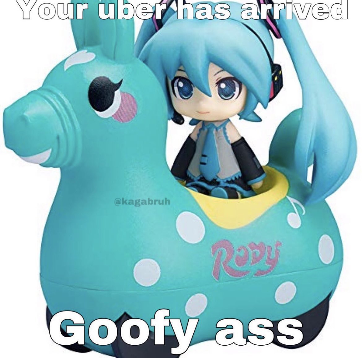 HatsuneMiku's tweet photo. Beep Beep https://t.co/lhj4q8mhCT