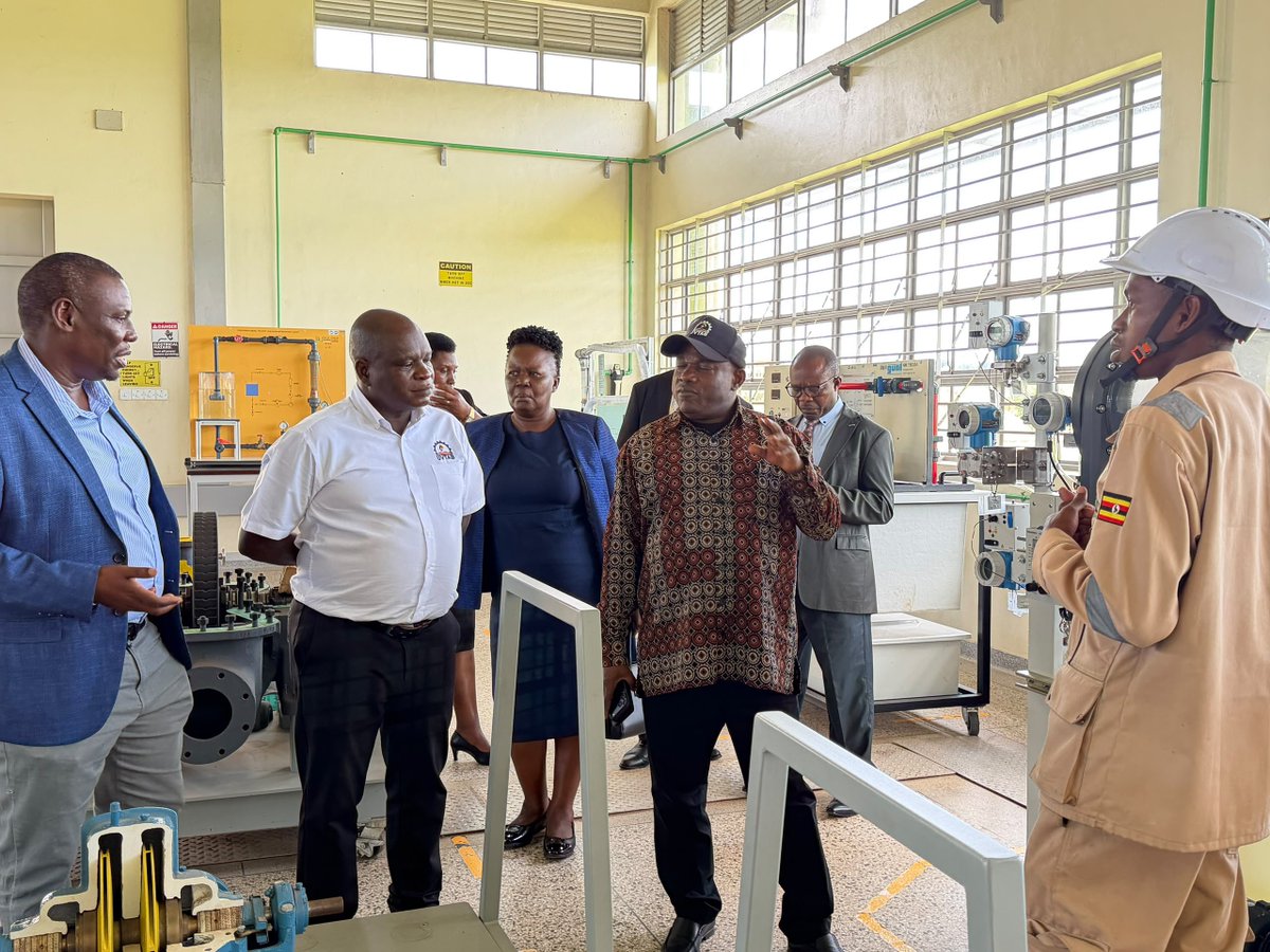 ESUVTAB's tweet photo. In line with our mandate to promote industry-led assessment, I held a fruitful meeting with colleagues from Uganda Petroleum Institute Kigumba (UPIK). https://t.co/V06wqJ8kCk