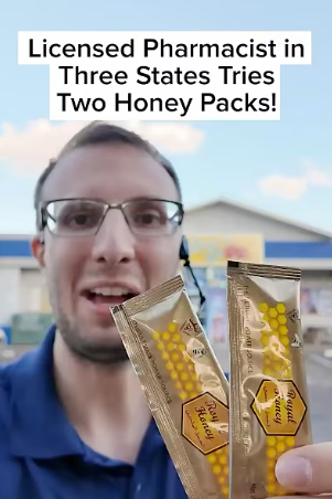 exMalwa's tweet photo. Look out ladies!! https://t.co/kyz7WM6Xef