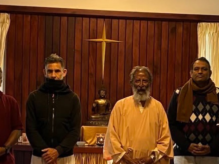 swati_gs's tweet photo. An organisation by the name Kanzeon Public Charitable Trust reached Madras high court after their FCRA application was cancelled by home ministry

Shockingly, while the organisation keeps a facade of being a Buddhist meditation centre, court found that the main person behind it is an ordained Christian priest and that the meditation centre prominently displayed a Christian cross alongside a Buddha statue!

The court upheld the rejection. And made a very important observation:

“Religious organisations, whose activities would not affect the nation’s secular fabric and social amity, are entitled to obtain FCRA.....One cannot forget the fact that Christianity is a messianic religion. Their theological and religious mission is to bring everyone within the fold of Jesus Christ. There is a saying ‘a leopard will not change its spots’.

“Unlike Hinduism which is inclusive, the Abrahamic religions are inherently exclusive. The devout Jews, Christians and Muslims believe that theirs is the one true and complete revelation because that is what their Holy books say of themselves"

This organisation runs a Montessori School and a Zen Meditation Centre at Kodaikanal

Great decision by court. Exposes how these conversion groups lie and cheat Hindus

Here is a picture of the centre:
