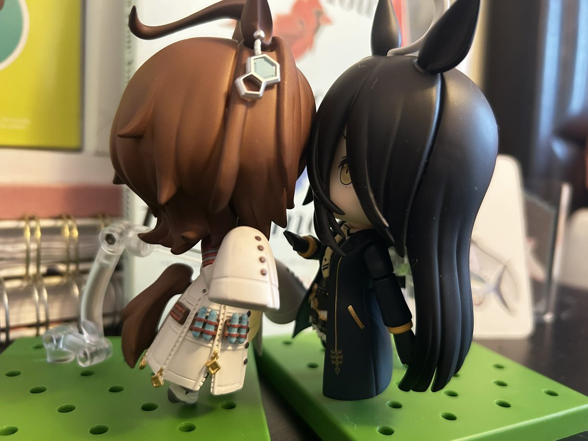 polyjamd's tweet photo. takicafe nendos kissing in front of a book with transcend watching https://t.co/CFTCFpBV2l