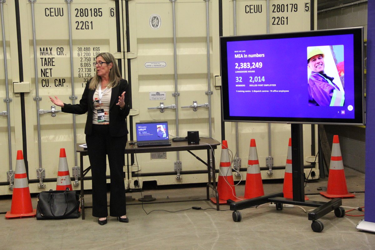 vxsim's tweet photo. Today, we took the Ports User Conference outside the conference room for an afternoon with @AEMaritimes and @PortMTL .

A big thank you to both organizations or opening their doors to our community and giving us such a valuable look at training and operations in action! https://t.co/K5BEjK8h5q
