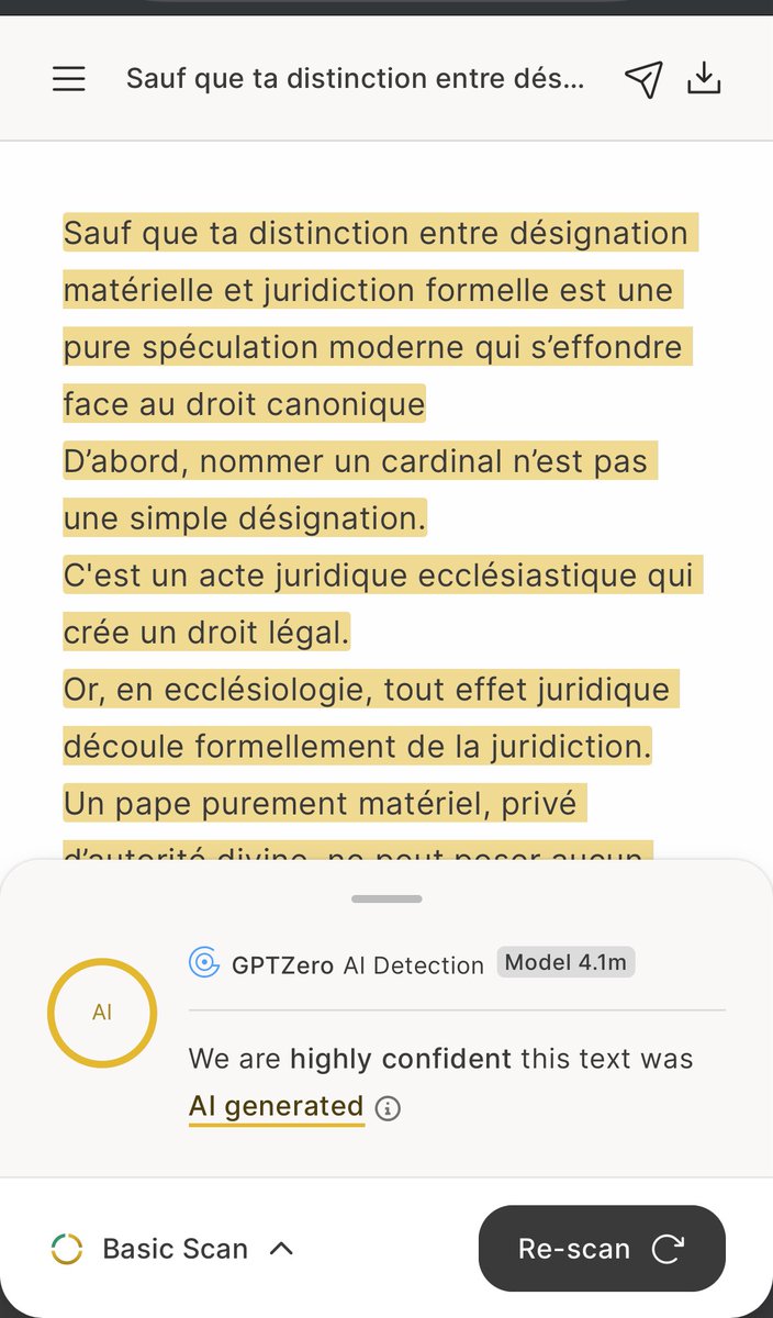 Mgr_Pie's tweet photo. Bon, bon bon. Je m’étonne qu’à chaque fois que je rentre dans un débat technique avec quelqu’un, j’ai toujours l’impression de batailler contre mon bon vieux chatgpt. 

Je n’accuse personne de rien évidemment, soupçon charitable oblige ; mais j’aime à faire part de certains détails et intrigants. Il est vrai que j’ai beaucoup d’expérience de dialogue avec l’Ia puisque je l’utilise souvent pour confronter certaines de mes idées. 

Le premier problème des différents LLM c’est l’incapacité à répondre à un propos complexe sans sophisme. Ça vient du principe d’économie des tokens imposés à ces modèles - il faut en général 3-4 itérations pour qu’ils répondent à l’argument  présenté de manière valide. Les sophismes les plus courants étant : l’homme de paille, le non sequitur, et la pétition de principe, les trois s’expliquent par la nature des modèles. Étonnement, notre cher ami semble lui aussi verser dans l’utilisation de ces sophismes. -> Très souvent les IA répondent à côté 

Autre détails frappant, les premiers échanges avec cet interlocuteurs étaient parsemés de légères fautes d’orthographes ou de frappe…depuis qu’on s’est lancé dans la discussion de fond…plus aucune.

Autre détail, la vitesse de réponse/le nombre de mots. Étonnant une fécondité si rapide. 

J’ai vérifié, par honnêteté, si mes réponses affichaient également un très haut score « généré par IA », dans le doute ou le site ne serait pas fiable. 99%, 89%, et 83% généré par l’homme (je laisse vérifier peut être fusse un coup de chance)

Bien sûr aucune accusation☺️mais quitte à débattre contre chatgpt, autant le faire sur mon propre ordinateur ☺️. Sinon je peux proposer un débat oral - moins de risque de triche.
