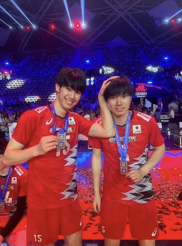 kajiiaura's tweet photo. another pic of tatsukai with medals was just added to the collection thank you https://t.co/vfC8UfcNY0