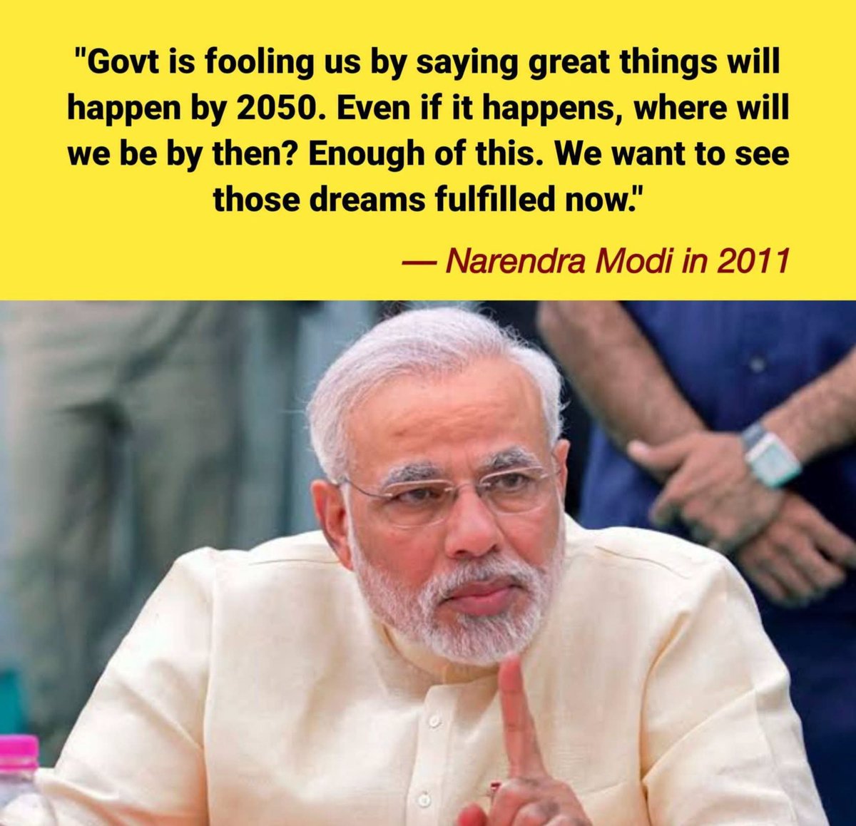 PhantomVeyl's tweet photo. 🟥 Modi mocked distant 2050 visions in 2011, then became the guy selling 2047 visions.

⚫ Logo ko ch*tiya banana koi Chai wale se seekhe. 😭 https://t.co/3jknjInHIu