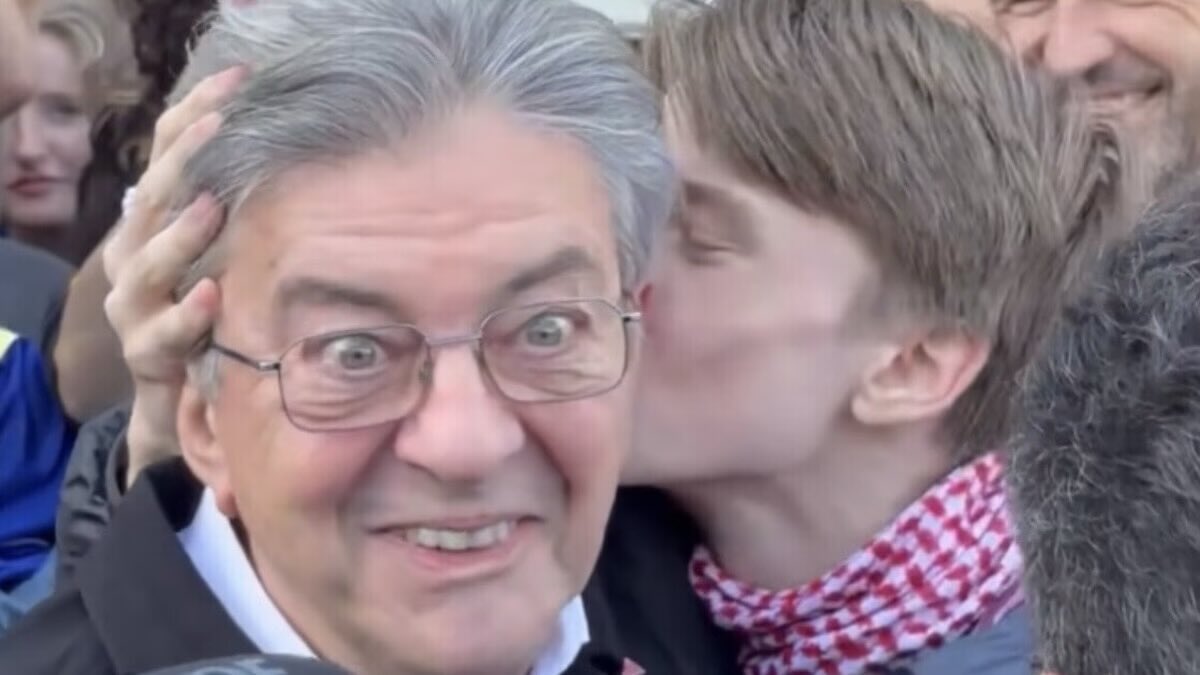 mkv777_'s tweet photo. Il a été à bonne école … https://t.co/AFOJooADSX
