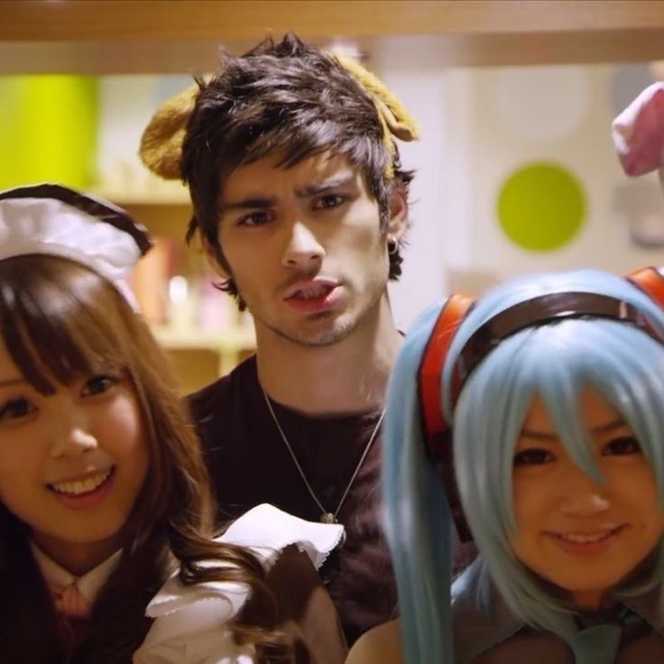 lowk06y's tweet photo. cualquier vínculo: superado
zayn malik 2013: tema sensible https://t.co/aykgWfBpgH