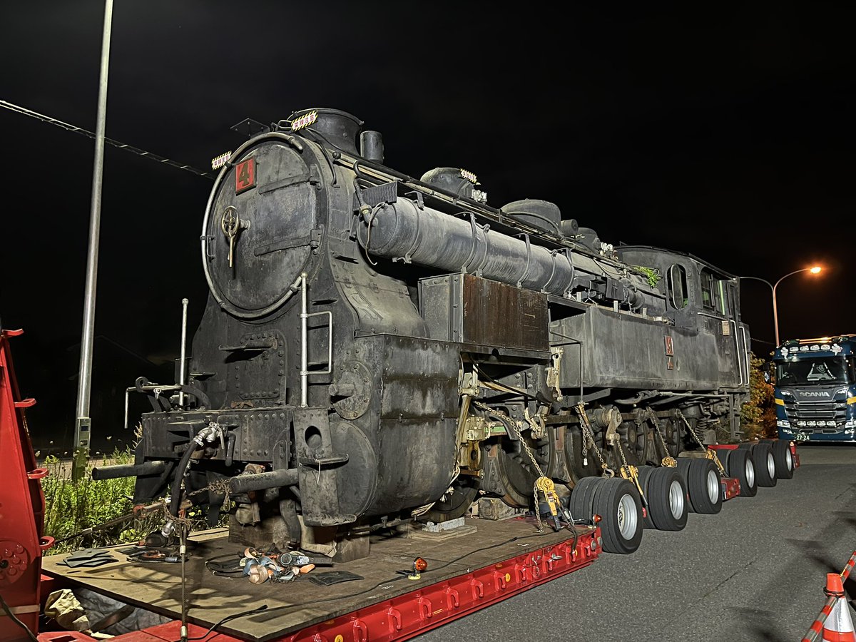 dPCp3Xvo2pTUlsk's tweet photo. 美唄鉄道4号機　空中浮揚 https://t.co/DkazNBfeAa