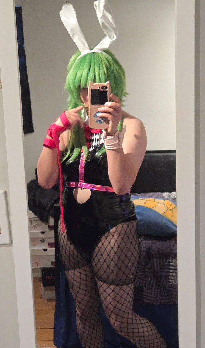 izzyautomaton's tweet photo. Thank u for 1k 💚 on this :3 here are some extra photos I have from yesterday https://t.co/oapcAE2hCm