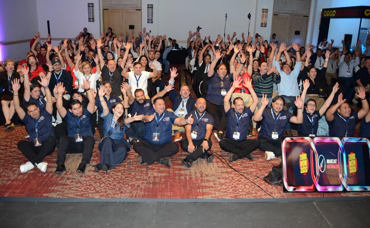 tgustahn's tweet photo. Marcas Astrales reunió a sus franquiciados en el primer encuentro de sus marcas gastronómicas:
Representantes de Coco Baleadas, Matambritas, Strippers y Wok Fu participaron en “Turbo Wow 2026”.
Nota completa en el sitio web 👇
https://t.co/60vubV9OsM
#marcasastrales #CocoBaleadas https://t.co/YiR6tDfQqC