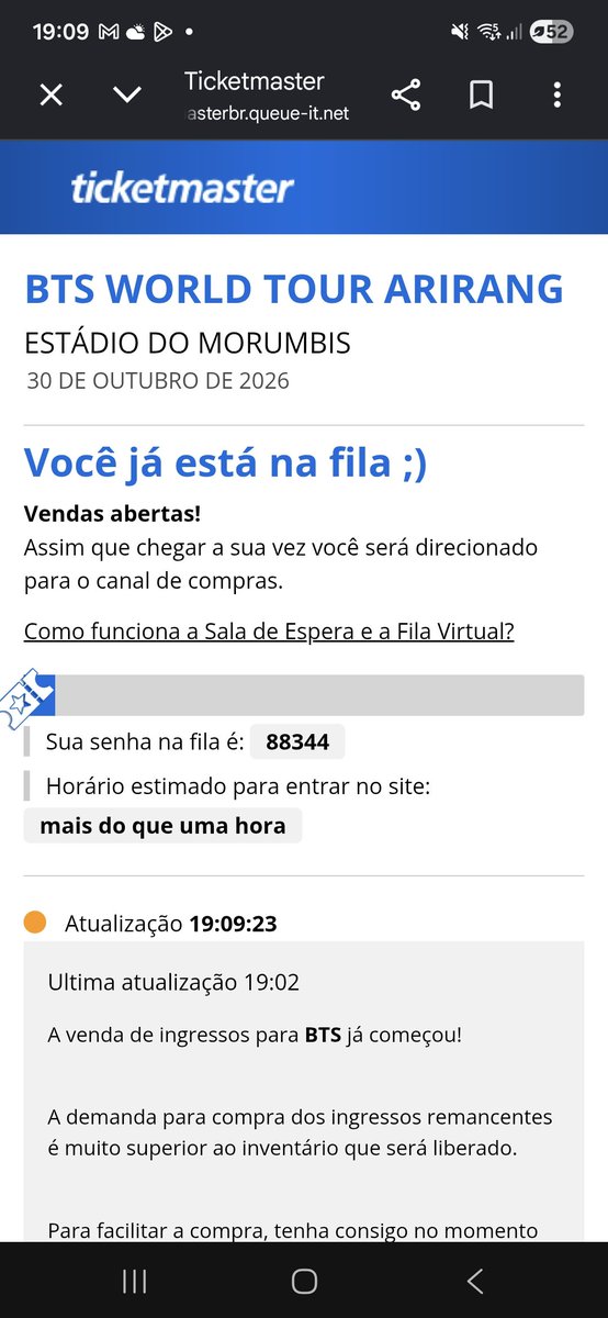 stobitaa's tweet photo. vei 88 mil pessoas na porra da fila, essa hybe é uma desgraçada msm de não fazer mais shows aqui https://t.co/ByFj1yDUCf