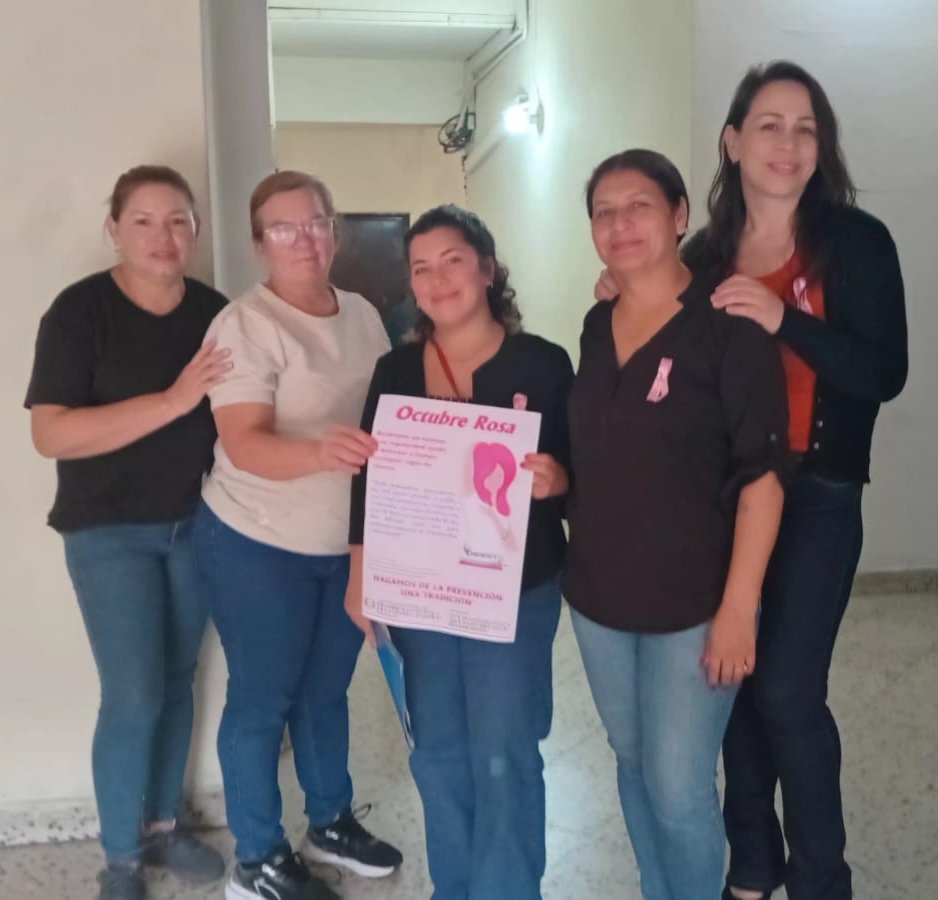 IndertPy's tweet photo. Bajo el liderazgo del Pdte @frarui1, el INDERT pone en marcha su campaña anual Octubre Rosa, con el objetivo de promover la importancia de la detección temprana y el autocuidado entre todas las colaboradoras y colaboradores de la institución.

#GobiernoDelParaguay https://t.co/G88sGA0CvA
