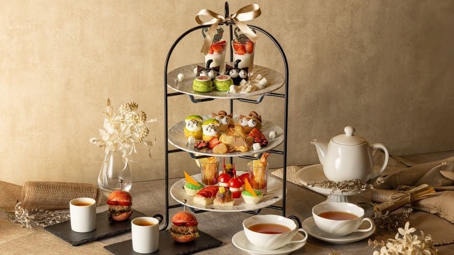 sweets_hotel_'s tweet photo. 🐈‍⬛ねこと冬のAfternoon tea🐈‍⬛

ねこたちがムースやショコラ、シュークリームなどさまざまなスイーツになってお皿いっぱいに彩りを与える期間限定のアフタヌーンティー✨

​📍サンシャインシティプリンスホテル(東池袋駅)
🗓2026/11/2〜11/30の平日
💰￥4,500(税込サ別) https://t.co/XfDAg9dPYo