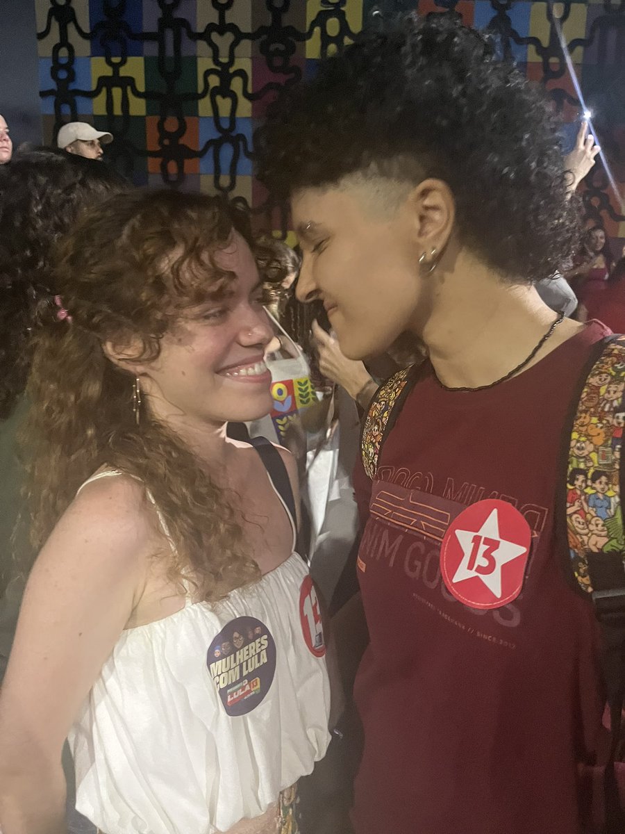 cetaconapica's tweet photo. ♥️✊🏻⭐️ https://t.co/LnYFpFmeOu