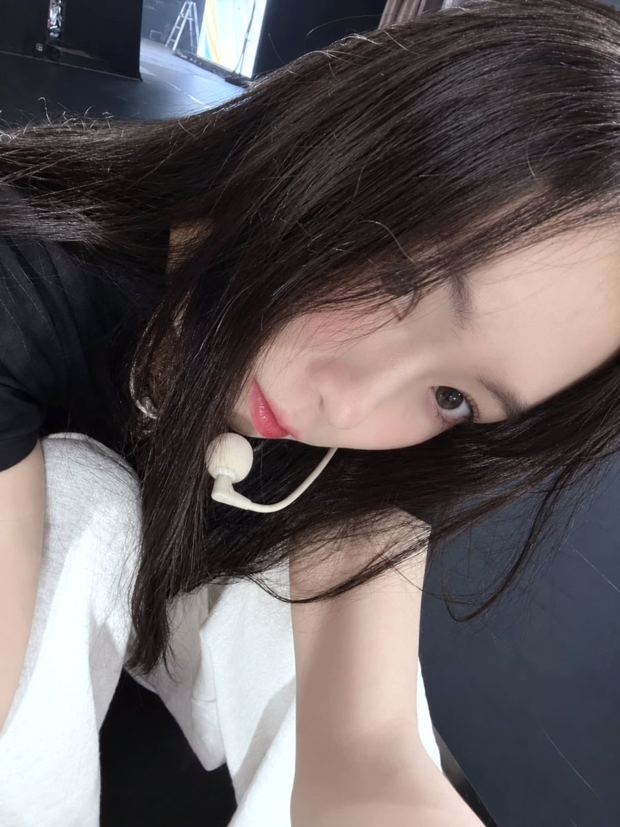 RV_temuoppa's tweet photo. #RedVelvet_Irene @RVsmtownおはよう😃ぺジュ姉。今日がペジュ姉さんにとって良い一日となります様に https://t.co/d1i3SsPqKe