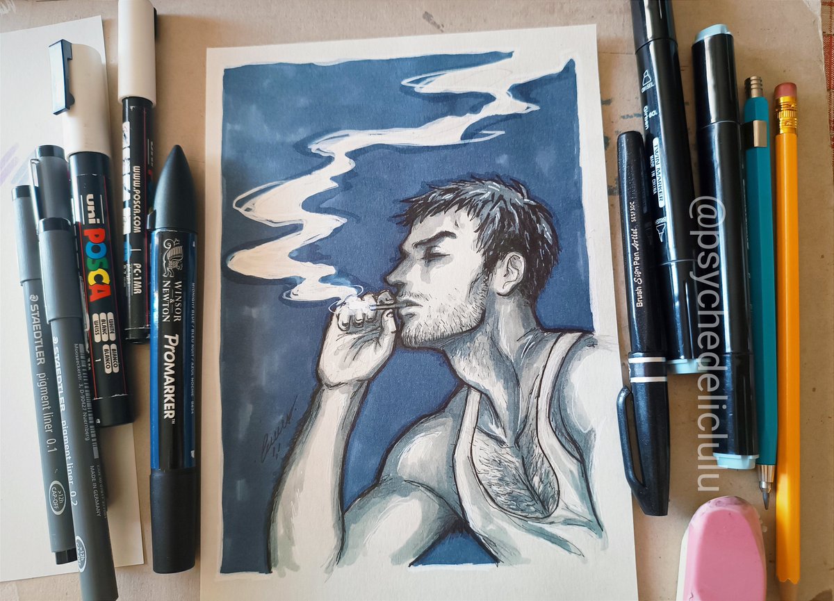 Invisibl3Muff1n's tweet photo. 💙🥃🗃️🚬🌫️✨

'Why bleeding is breathing
You're hiding, underneath the smoke in the room'

#persona4 #ryotarodojima https://t.co/dTg3IuSFb4