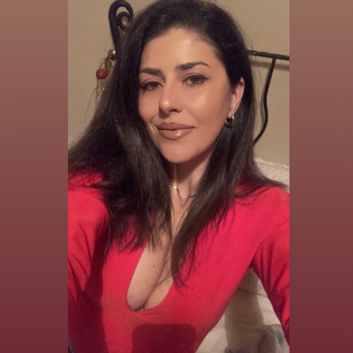 banuumeryem's tweet photo. Ne istediğimi bende bilmiyorum boşluktayım https://t.co/74QlkfR6if