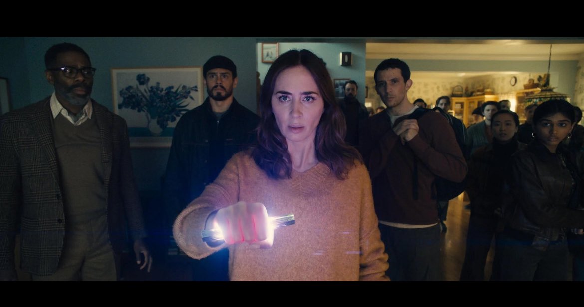BiigKhalifa's tweet photo. “WHEN THE HERO FINALLY MEETS SOMETHING HE CAN’T CONTROL”

🎬🎥🔥Disclosure Day

What is scarier: fighting the unknown… or realizing the unknown doesn’t see you as a threat at all? https://t.co/tXFFQC0gSS