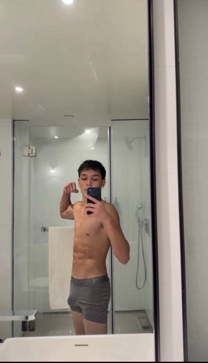Kyle3bfz's tweet photo. Admin🔗: https://t.co/fZUrORD1yg

Preview 🔗: https://t.co/molOrZgMqD https://t.co/uJxT2ZkbpG