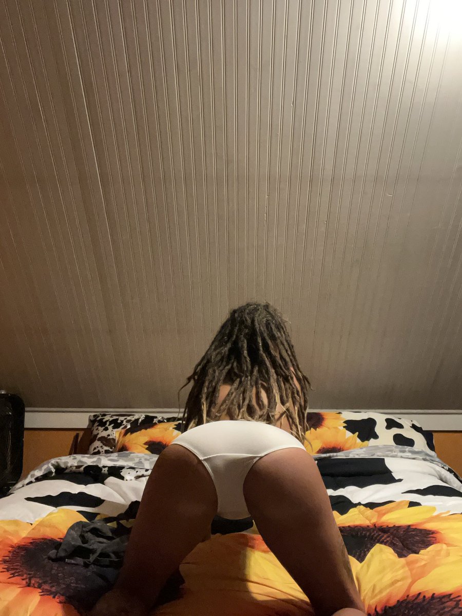 milkmaidfoxy's tweet photo. Happy hump day you sexy bitches 
#fyp #humpday #sexy https://t.co/jmL1gG5SuK