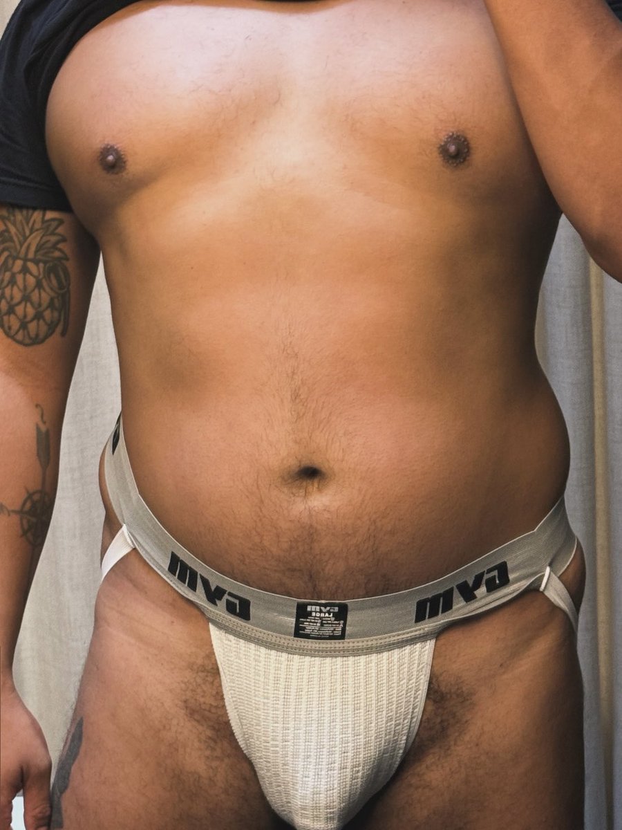 UrSoGayLA's tweet photo. #jocktober #gay https://t.co/338M5DEBqW