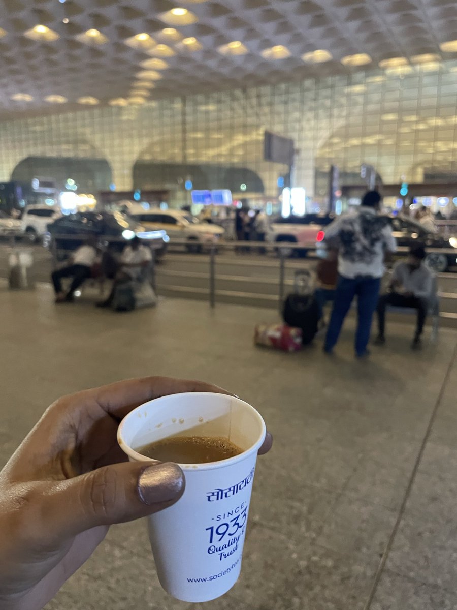 Sonalify's tweet photo. Chai O’Clock ♥️ https://t.co/39x8FwJday