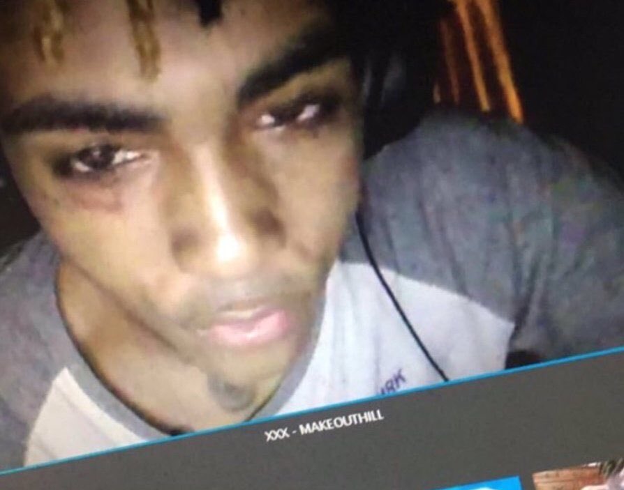 snownscattered's tweet photo. XXXTentacion playing Minecraft with friends from 10 years ago today https://t.co/AHXrdCPsB8