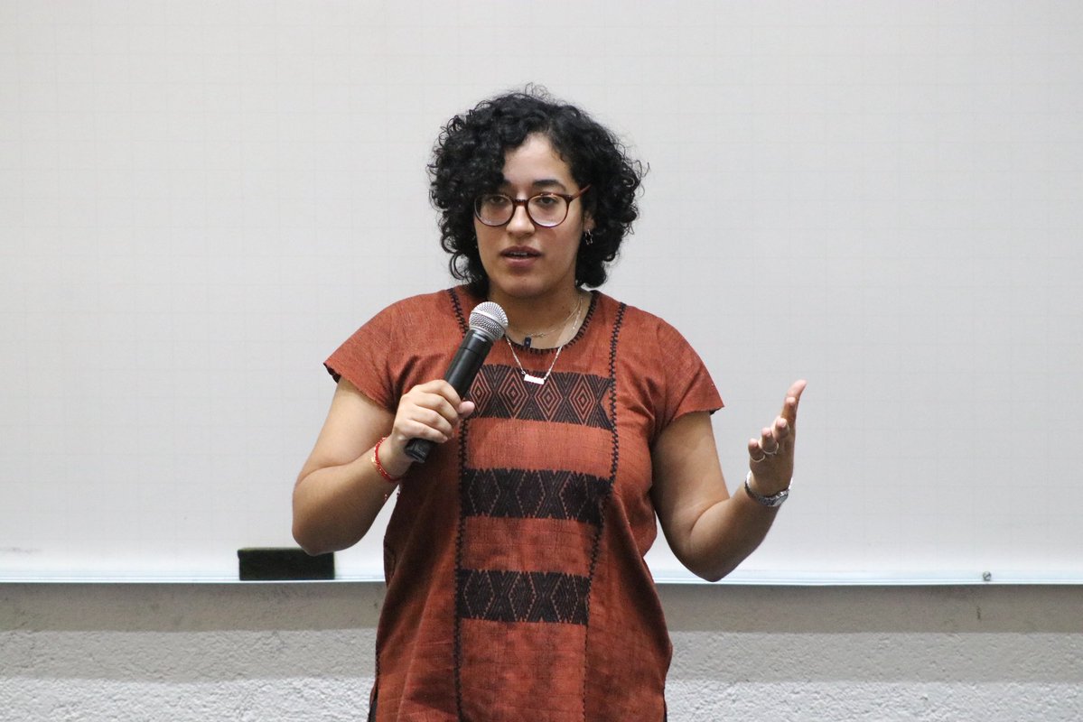 Tec_CSF's tweet photo. 💬 Jumko Ogata visitó Campus Santa Fe para dialogar sobre racismo, sesgos sistémicos, colonialismo y el reto de usar la IA de manera ética. 🧠✨

📖 La conversación continúa con ¡Quiero ser antirracista!, una obra que invita a cuestionar lo cotidiano y pensar cómo transformarlo. https://t.co/o5qk2N6ulF