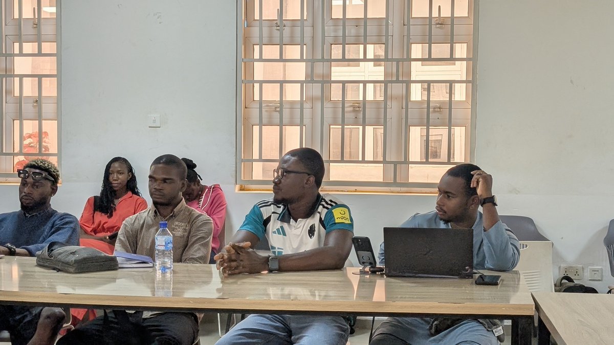 CoLab_kd's tweet photo. @toyinspades @PaloAltoNtwks The AI conversation was another highlight.
"AI shouldn’t only be viewed through the lens of what it might replace. It can be a powerful tool to help us work better, think better and build better". https://t.co/uBkTJXfLCN