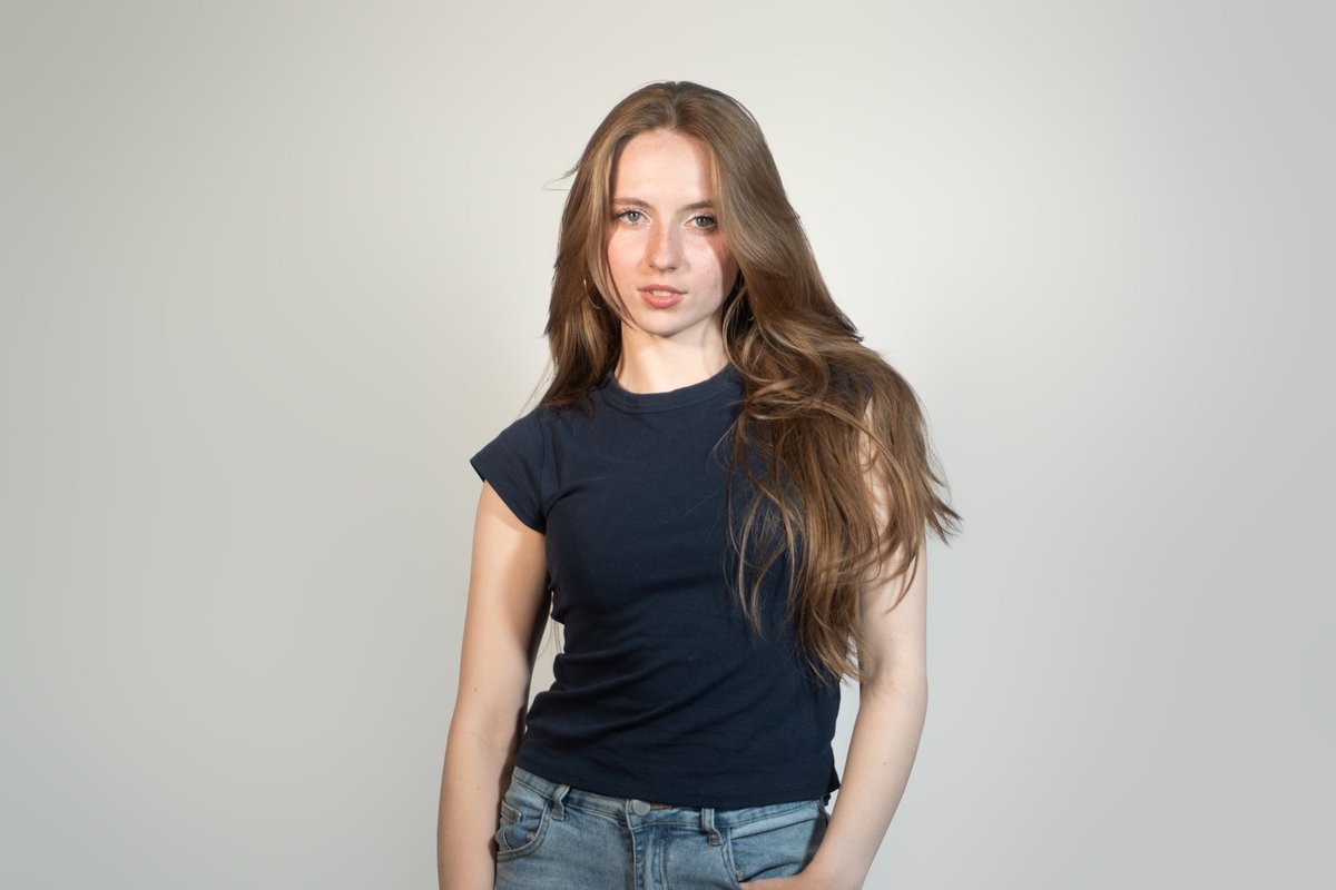 USA50Official's tweet photo. 【 The First Idol Is… 】
-`⭐︎´- ============================================ -`⭐︎´-
Meet NYC50’s Kellie Faughnan! (Formerly “Trainee G”)
Please give Kellie a warm welcome! Stay tuned for the next reveal!
#kaigaiidol #USA50 #idolgroup https://t.co/PQ7VM1FITm