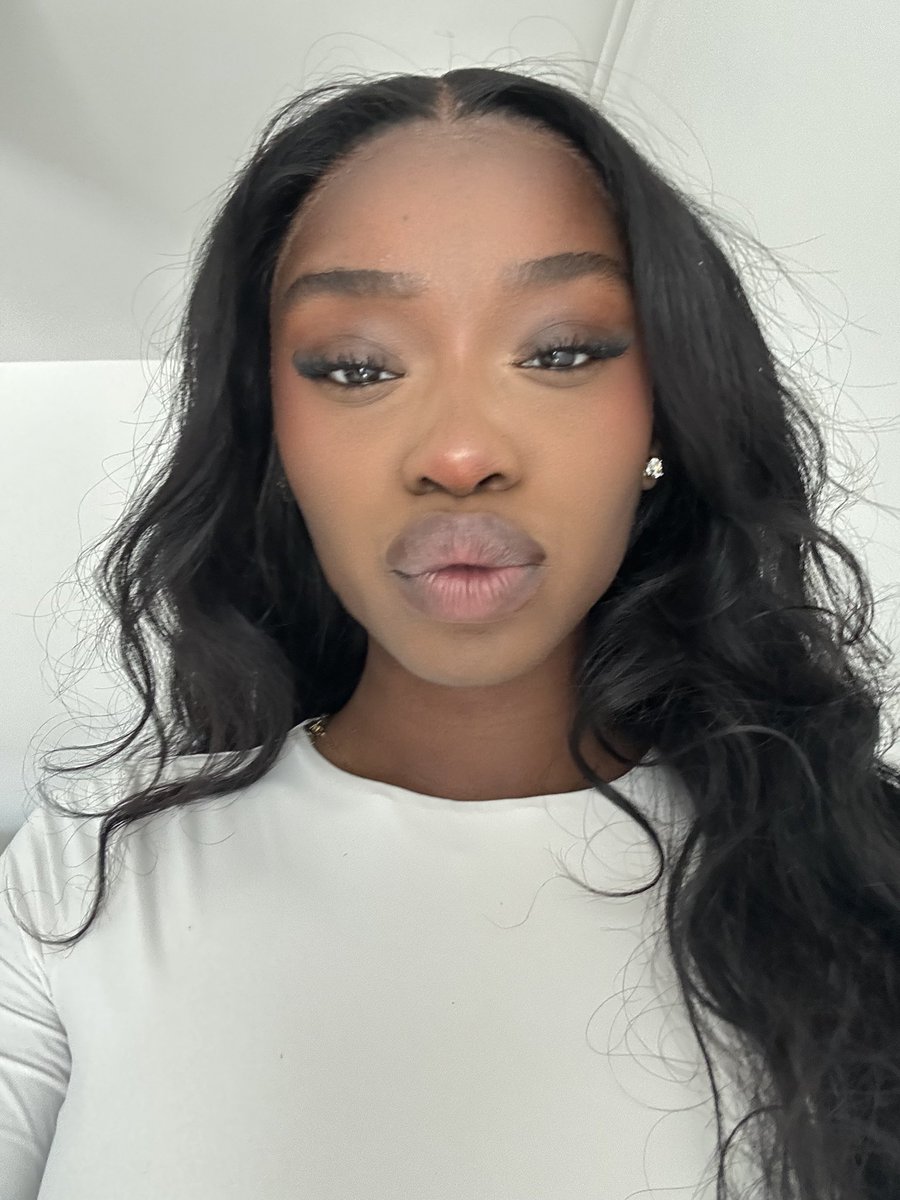 ne0liyah's tweet photo. oct. https://t.co/VesTqj9Pa8